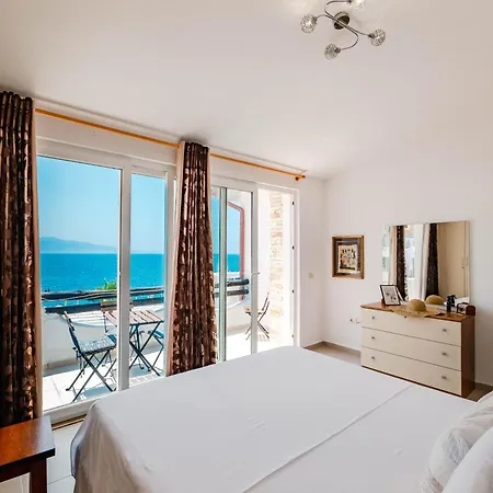 아파트 The Bay Sarandë