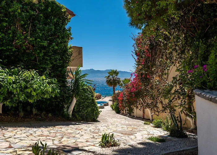 The Bay Daire Saranda