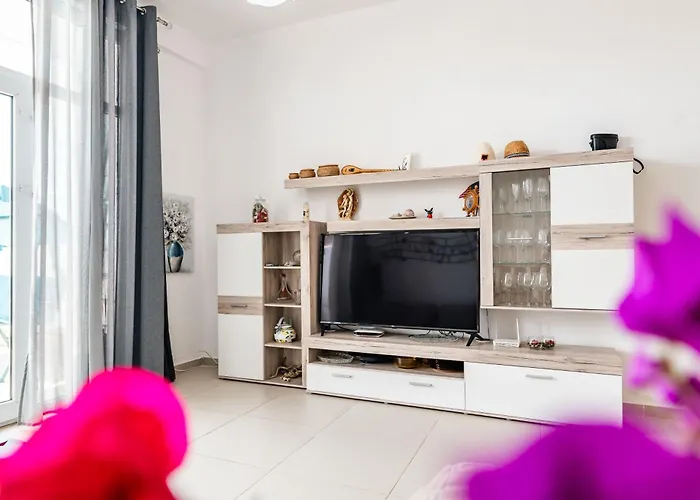 Daire The Bay Saranda